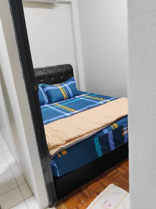 Nur Homestay Permai Damansara Damai Petaling Jaya Exterior foto