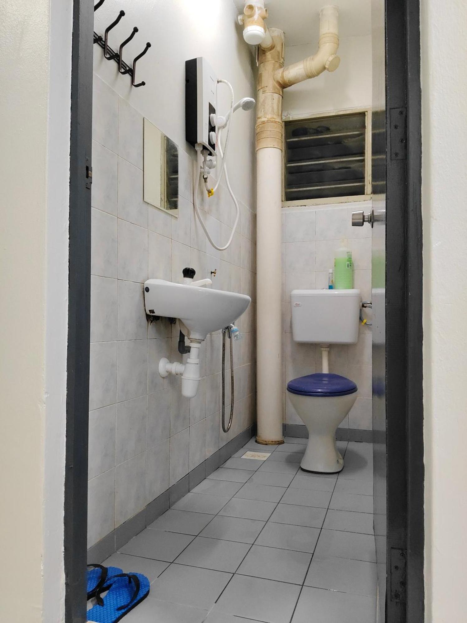 Nur Homestay Permai Damansara Damai Petaling Jaya Exterior foto